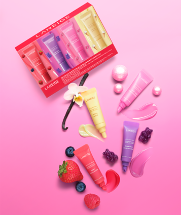 ［LANEIGE］メイクポーチを軽くするミニサイズの限定セットが登場！日中用のツヤ感とうるおいを一日中キープする「リップグロウィバーム」から今だけのミニサイズセットを4月19日に発売。