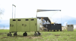 本場アメリカで大好評！アウトドアが劇的にラクになる驚異の大容量660L積載×7WAYワゴン『Titan Cart』が日本初上陸！