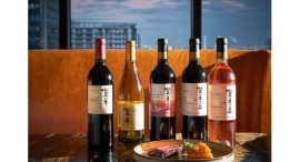 登美の丘ワイナリー と アイアン・ベイが贈る一夜限りのスペシャルディナー4/18(金)開催【ウェスティンホテル横浜】 登美の丘ワイナリー と アイアン・ベイが贈る一夜限りのスペシャルディナー4/18(金)開催【ウェスティンホテル横浜】