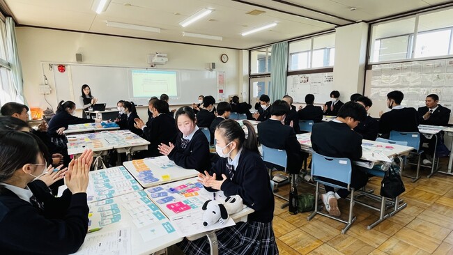 「人生の練習」ができる学校向け金融/キャリア教育ゲームを高校1年生34名に実施