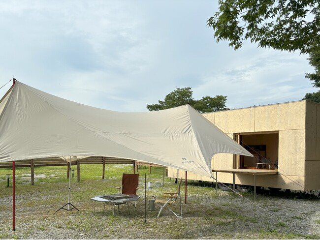 山形県初のバレルサウナ付グランピングサイトが2025年4月オープン！SnowPeakと隈研吾氏のコラボレーションによるモバイルハウス 「住箱-JYUBAKO-」を客室にしたサウナグランピングが誕生！