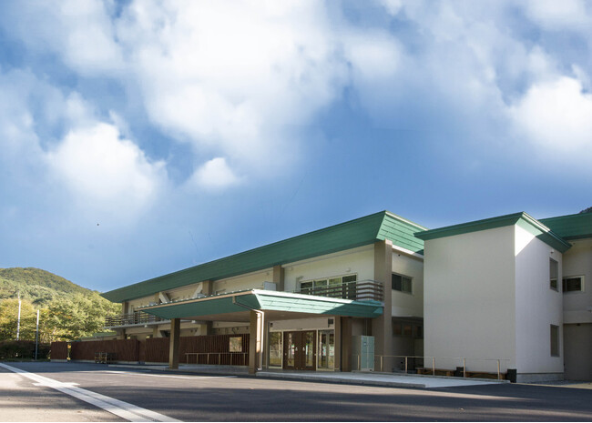 温泉旅館運営・コンサルの女将塾が「四季の彩りに風薫る足尾の宿 かじか」を運営開始