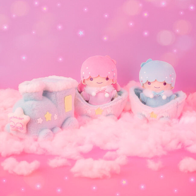 祝50周年☆サンリオキャラクターズより「リトルツインスターズ・マジカルツインコメッツ」の商品が3月27日(木)～むにゅぐるみパティオ対象店舗で発売開始！