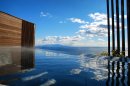 空と海と温泉の一体感!屋上の『天空露天風呂』 空と海と温泉の一体感!屋上の『天空露天風呂』