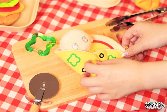 【ぬいのおくるみ ぬいくるみん】自分でくるんで持ち歩けるぬいぐるみ専用おくるみ