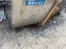 店前の吸い殻のポイ捨て