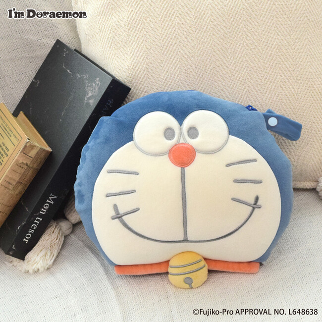 ドラえもんの2WAYネックピロー！クッションにもなる便利アイテム♪