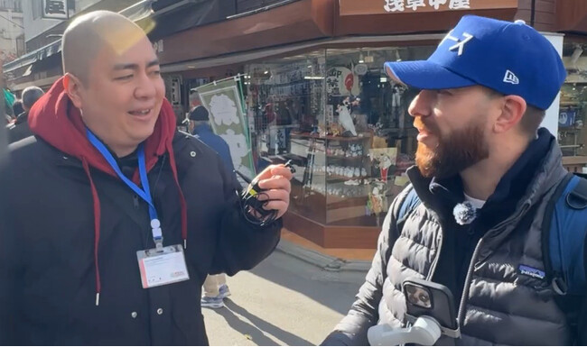 外国人観光客が日本のサブカルチャーを体験！パチンコ体験ツアー番組がYouTubeでスタート