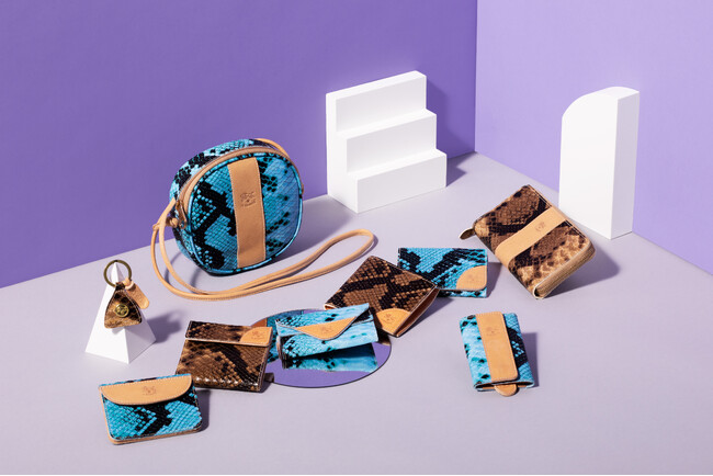 〔イル ビゾンテ〕SNAKE PRINT LEATHER 発売のお知らせ