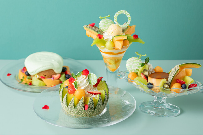 初開催！旬を迎える甘くてジューシーなメロンスイーツが大集合！メロン半玉を器にした豪華サンデーやチーズケーキのようなパフェなど「メロンフェア」2025年5月1日（木）～6月30日（月）