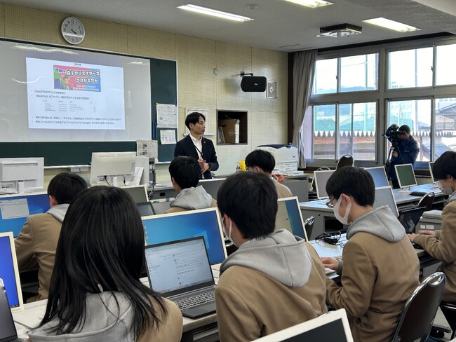 ディップ、長野日本大学高等学校にて生成AIを活用したDX授業のプログラムを実施