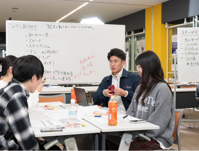 学生の声をAIツールに活かす ― 「AI-BOW」が描く就活支援の新たな形