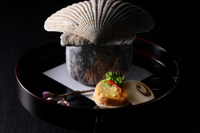 【星のや京都】春麗らかな奥嵐山で味わう、遊び心のある食材の組み合わせや調理法で、春の素材を引き立たせた会席料理「真味自在・春」提供開始