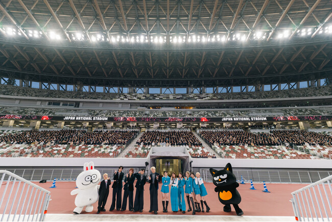 OWV・心愛 -KOKONA-・cosmosy・moxymillなど、人気アーティストたちが、東京・国立競技場で行われた、「2025年度NTTドコモグループ合同入社式」にサプライズ登場！