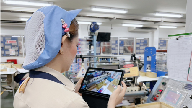タイの食品用包装資材メーカーであるHoei Thailand、製造工程の人材教育に動画教育システム「tebiki現場教育」を導入