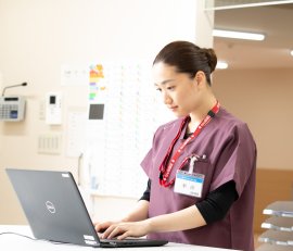 看護師向けeラーニングツール「ナーシング・スキル」使用イメージ画像 看護師向けeラーニングツール「ナーシング・スキル」使用イメージ画像