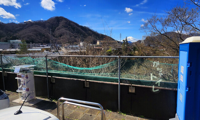 山登りのトイレ問題を解決！？「ガチャトイレ」登場！