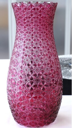【明日開幕】第37回江戸切子新作展。受賞第１位は、伝統工芸士作品。銀座で匠の技光る多彩な伝統工芸江戸切子を間近に。