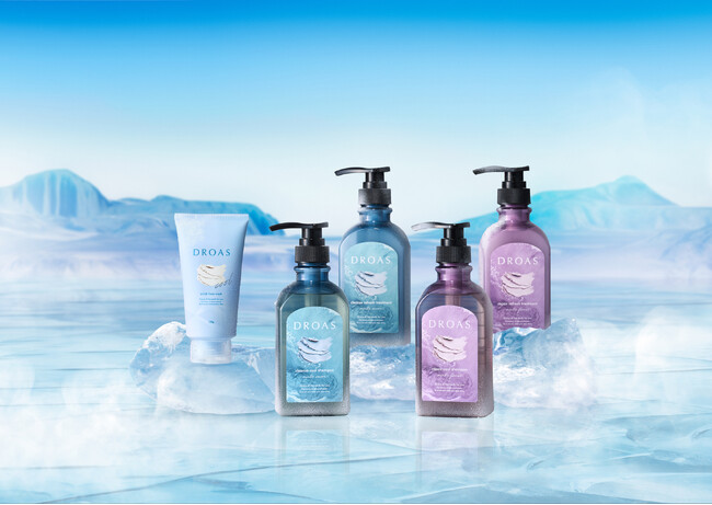 皮脂によるベタつき・汚れをすっきりひんやり洗い上げ、つるんスベ肌へ！DROAS夏限定「クールスクラブ洗顔」が4月14日より先行発売　泥*×ミクロスクラブ**で黒ずみ毛穴汚れ・角栓を除去