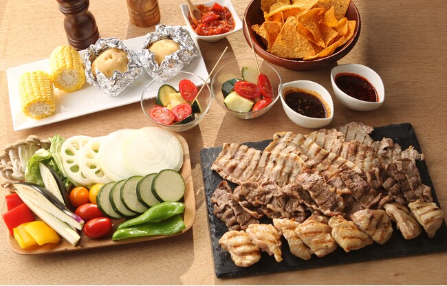 【手ぶらで楽しむ屋外BBQ】駅近・火起こし不要・愛犬同伴OK！4月3日より予約開始『軽井沢バーベキューテラス』　新幹線・しなの鉄道軽井沢駅から徒歩５分