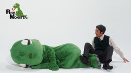俳優・岡部たかし氏主演のリスクモンスター企業CM 俳優・岡部たかし氏主演のリスクモンスター企業CM