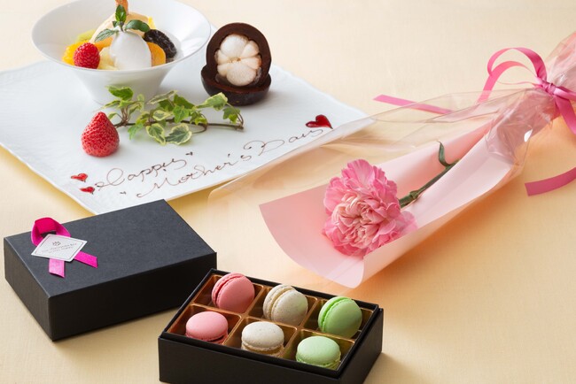 【横浜ベイホテル東急】クイーン・アリスの「母の日プラン」～特別メニューで贈る優雅なひととき～