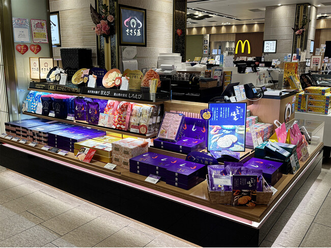 【ささら屋金沢百番街あんと店】北陸えびせんべい専門店へ！金沢甘えび×富山しろえび　至高の味わいを追求し4月4日(金)リニューアル　日の出屋製菓産業