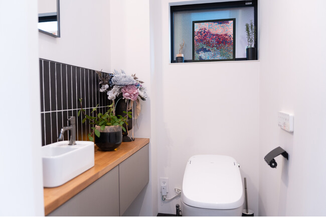 マンションにおける災害時用トイレキットの普及促進に向けヘラルボニーとの協業によるBrilliaオリジナル防災商品を販売