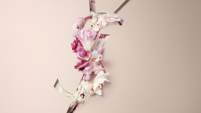 【YSL BEAUTY】母の日に向けて、特別な限定ギフトセット登場。感謝の想いを“LOVE”があふれるYSLのギフトに込めて。