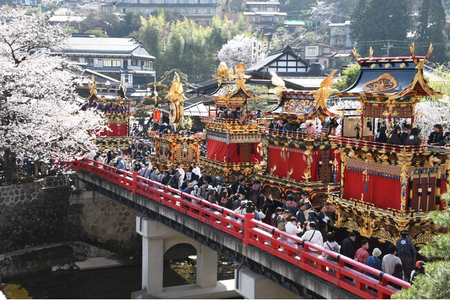 【飛騨高山・岐阜県高山市】春の高山祭は4月14・15日