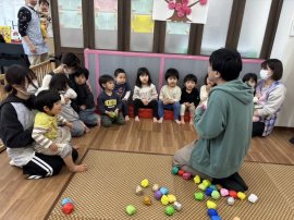 保育園での保育士向けセミナー・説明会の様子(1) 保育園での保育士向けセミナー・説明会の様子(1)