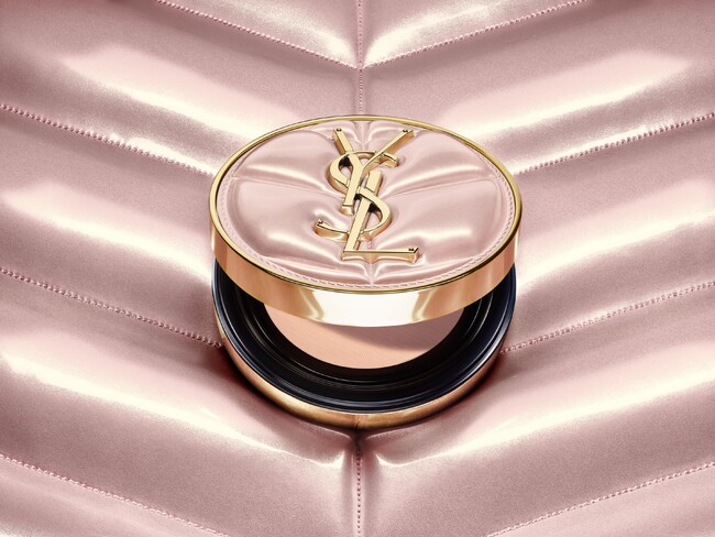 【YSL BEAUTY】クチュールにインスパイアされた、大胆なパファーデザインの「クチュール クッション コレクション」が限定登場！