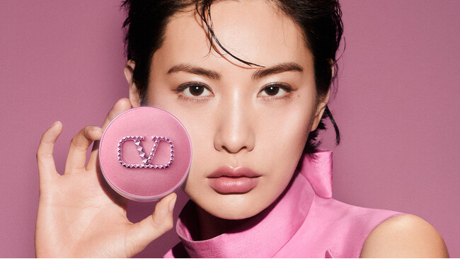 俳優 NANA(ナナ)が、 ヴァレンティノ ビューティ ブランド アンバサダーに就任