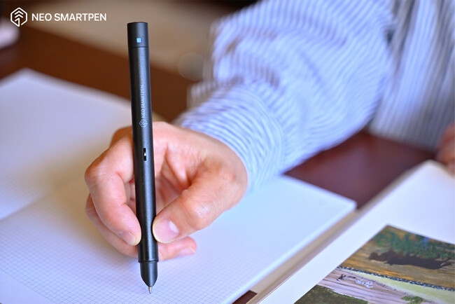 [予約開始] 新製品 シリーズ最軽量＆多機能スマートペン『Neo smartpen R1』 予約開始。早期予約特典でノート1冊プレゼント！（1,080円相当）