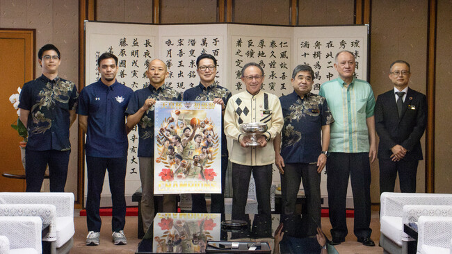 天皇杯初優勝報告　沖縄県知事への表敬訪問を実施