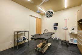 クリニックのオペ室風景