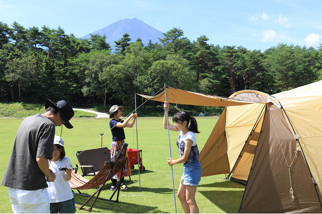 山梨県・富士山の麓のキャンプ場「すばるランド CAMP FIELD」が2025年4月21日(月)より営業開始！4/20(日)早朝は熱気球搭乗体験イベントも開催！GWは「富士すばるランド」へ