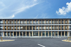 愛知県内初　木造混構造3階建 公立高校～県産材を利用　教育効果や脱炭素を狙う～