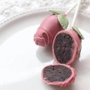 中は濃厚なガトーショコラ