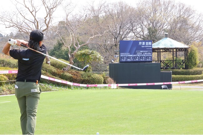 プロゴルファーの芹澤慈眼選手、東建ホームメイトカップ2025の2日目に1イーグル、7バーディ、ノーボギーの9アンダーで当日の最小スコアとなる62をマーク