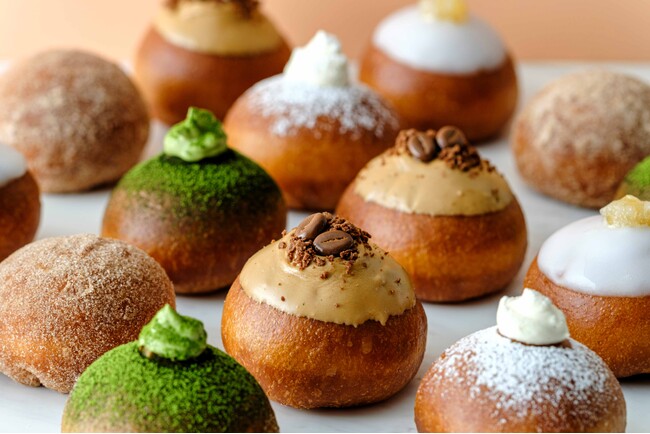 こだわりの自家焙煎コーヒー、自家製ブリオッシュドーナツ＆ジェラートが軽井沢に初出店！