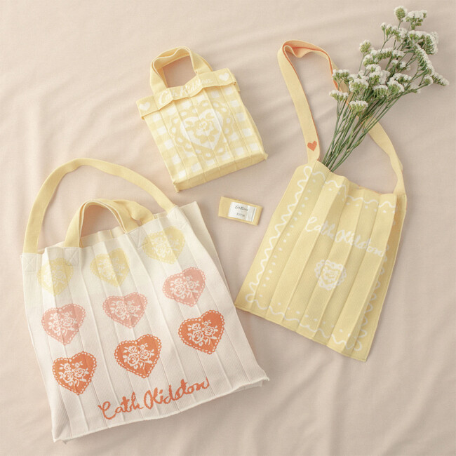 【Cath Kidston × KNT365】大人気のコラボバッグに春の新色が登場！4/24から【and ST TOKYO】のポップアップで先行発売！