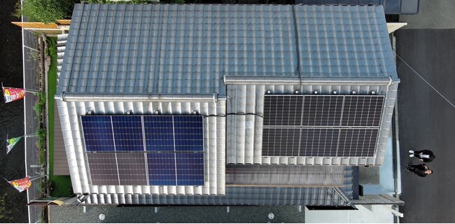 ドローンを活用した太陽光発電の点検を開始！