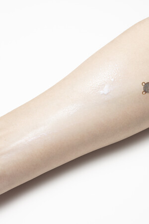 使いやすさそのままに。完全ノンケミカル* UVスプレーとして日本最高値**SPF35へリニューアル。 「ママベビー UV & アウトドアスプレー SPF35 / PA +++」4月11日(金)発売