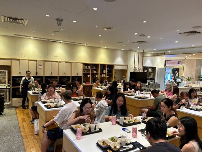 【実施報告】味も鮮度もそのまま輸出　定温航空輸送の実証で「おまかせ貿易」厳選食材をシンガポールへ