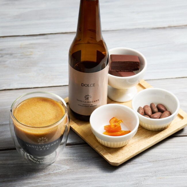金賞受賞のサステナブルクラフトビールと、チョコレートのペアリング体験。横浜発のチョコレート専門店VANILLABEANSが４月23日「クラフトビールの日」に向けた新メニューを販売開始