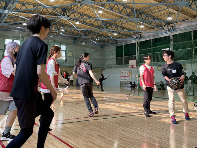 【開催レポート】下北沢の無料運動イベント「大人の遊びスポーツ」4/12初開催、定員超えの大盛況！