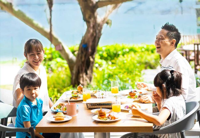 【こどもの日・母の日・父の日】夫婦や家族、三世代、友人と♪ 感謝とご褒美のルネッサンス思い出ランチブッフェ