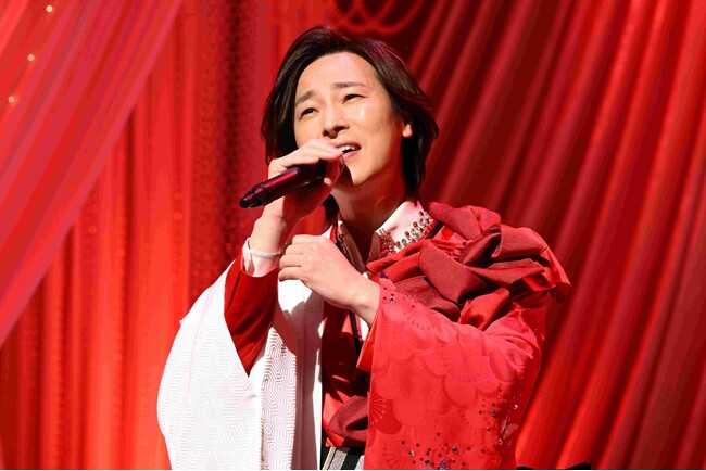 【ＢＳ日テレ】「歌謡プレミアム特別版」デビュー２５周年を迎えた山内惠介。下積み時代、６年ぶりに再会した母との思い出を涙ながらに語る　椎名林檎との意外なエピソードも告白！