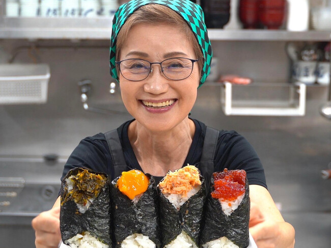 【行列が出来る『おにぎりぼんご』】初の公式